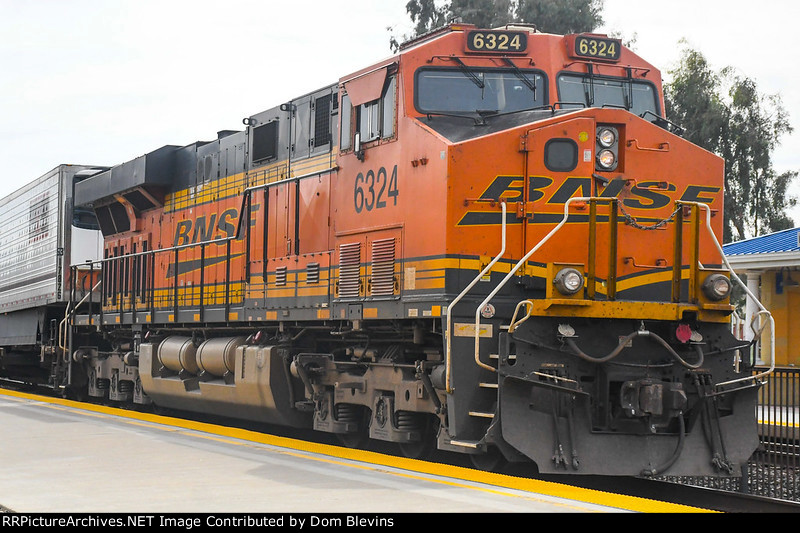 BNSF 6324